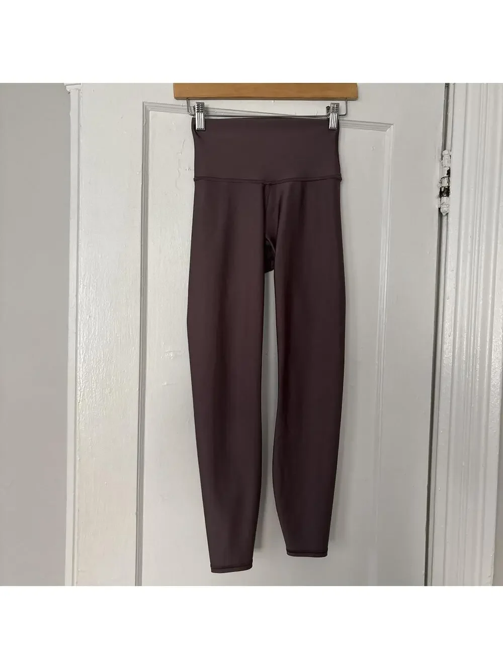 Alo Yoga Women's Brown and Purple Legging